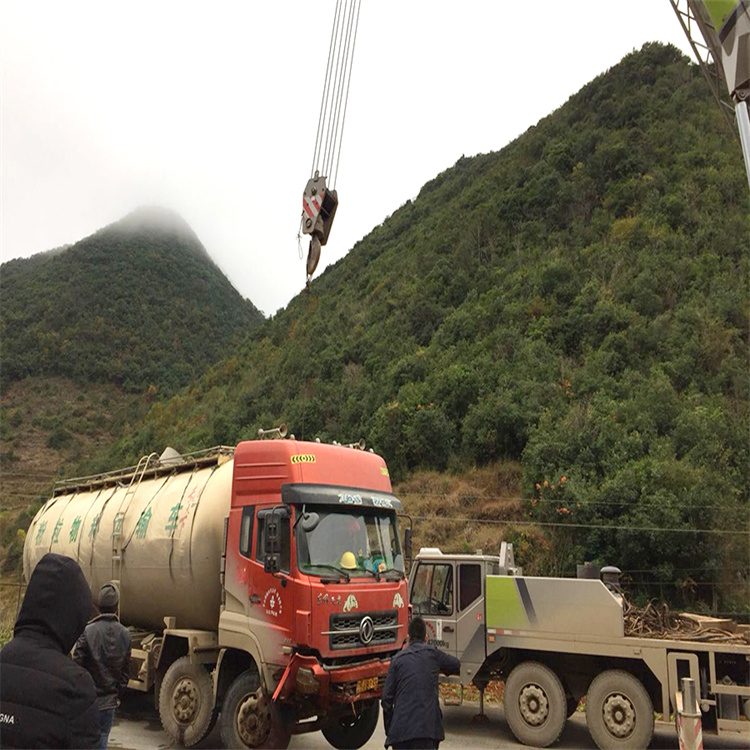 宁国道路救援大型车辆吊装